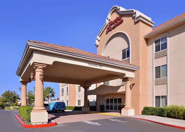 Hampton Inn & Suites Woodland-Sacramento Area