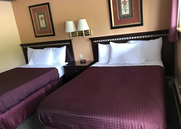Hometown Inn Athens