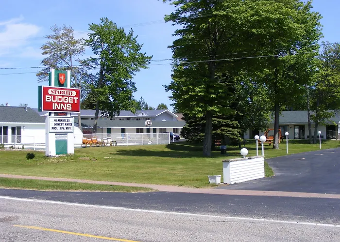 Starlite Budget Inn Mackinaw City