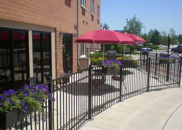 Comfort Suites Elgin Northwest