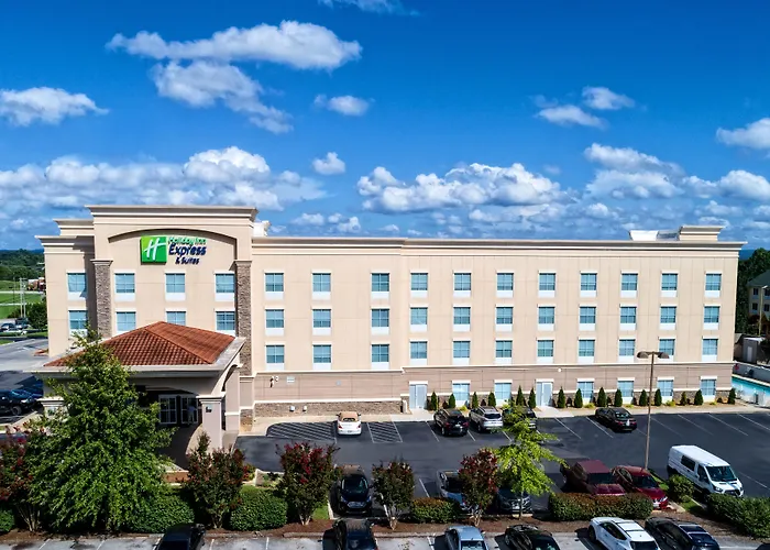 Holiday Inn Express & Suites Cookeville By Ihg