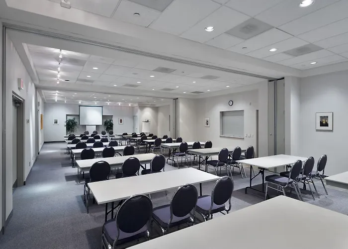 Residence & Conference Centre - Toronto