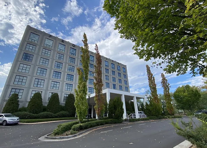 Proximity Hotel Greensboro