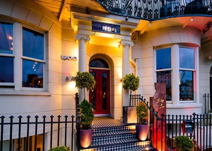 Hotel Una