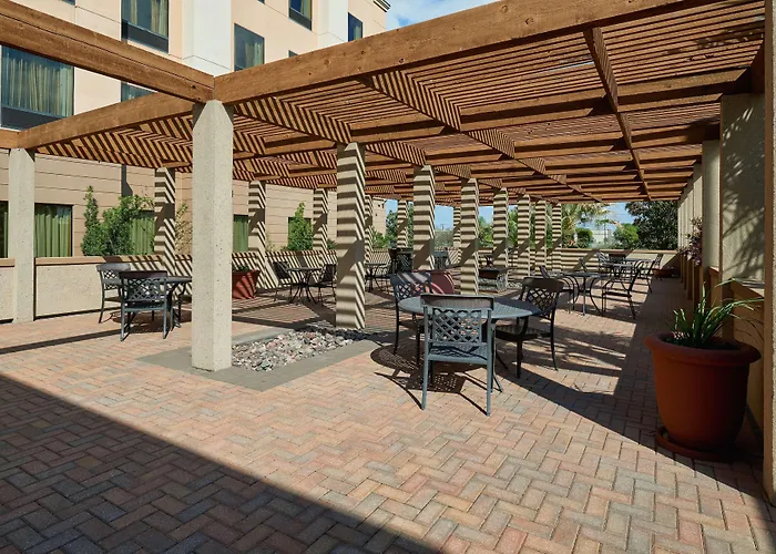 Hampton Inn & Suites Waco-South