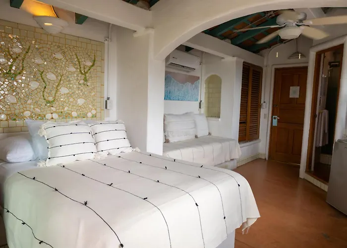 Sayulita Central Hotel