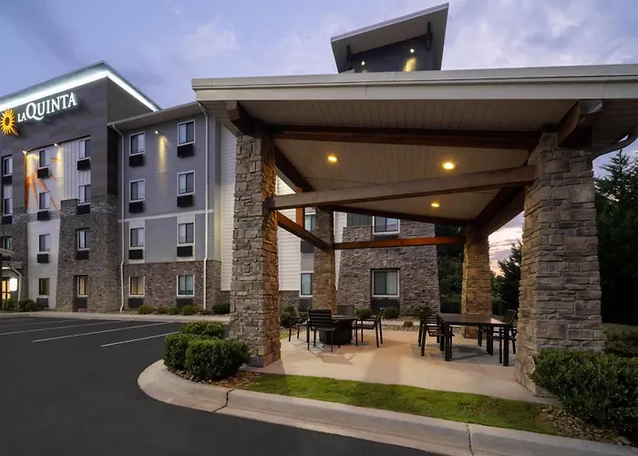 Midtown Suites - Greenville