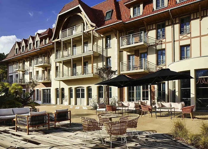 TRIBE Hôtel Le Touquet-Paris-Plage