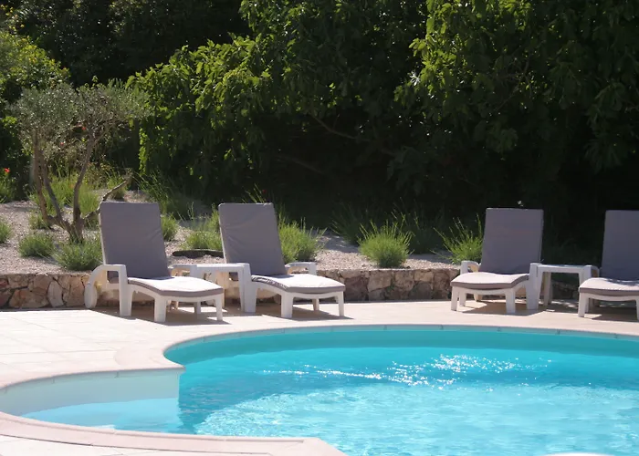Hotel Les Cigales