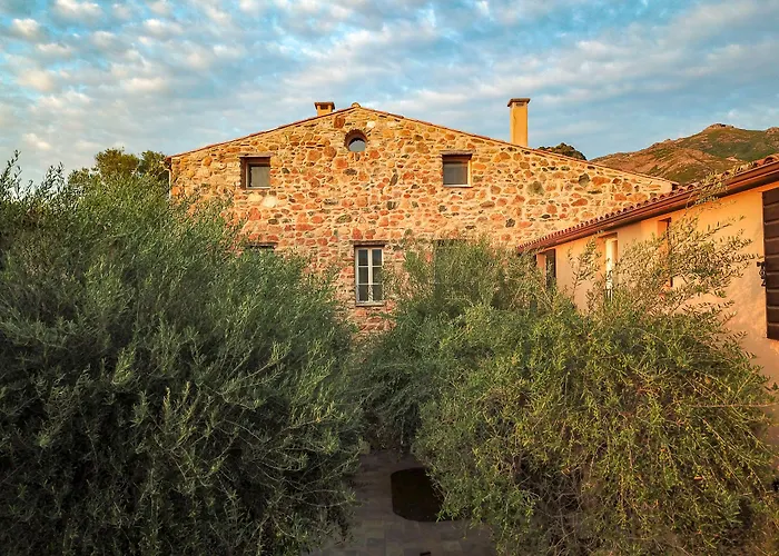 Hotel La Dimora - Les Collectionneurs à Oletta 