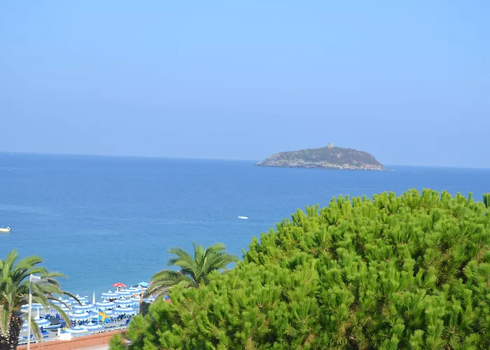 Beach Hotel Diamante