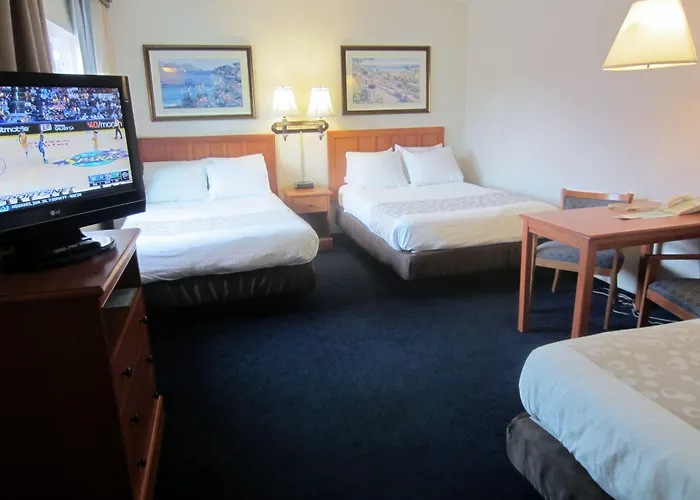 Hotels in Newport Beach