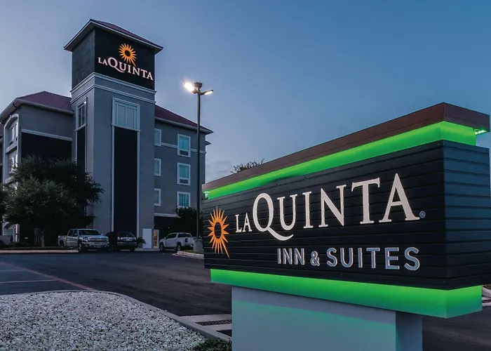 La Quinta By Wyndham San Antonio Northwest Hotel