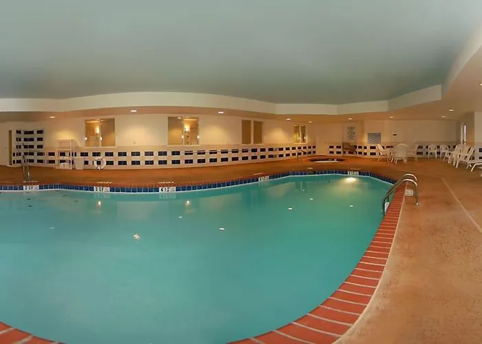 Comfort Suites Near Hot Springs Park