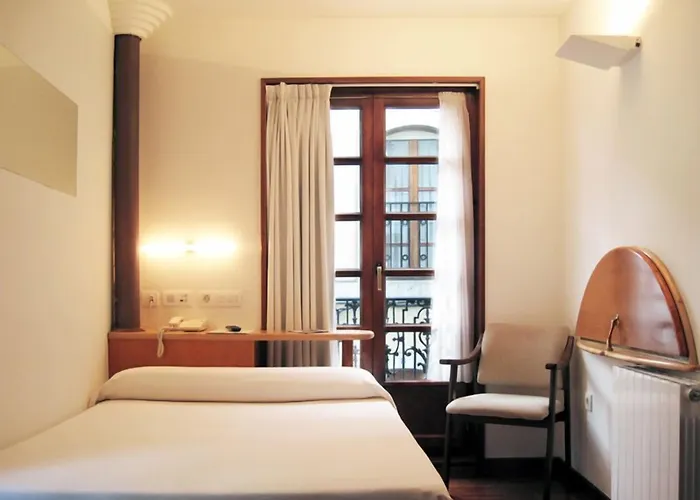 Hotel La Plaza I Luanco