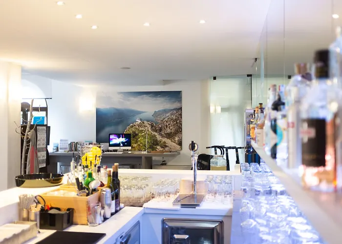 Hotel Santoni Freelosophy *** Torbole Sul Garda