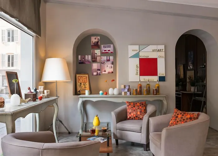 Hotel Edmond Rostand Marseilles
