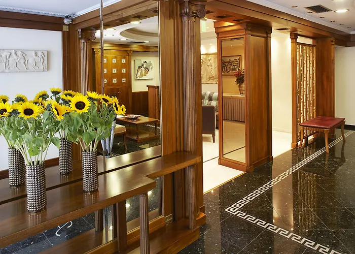 Ava Hotel And Suites