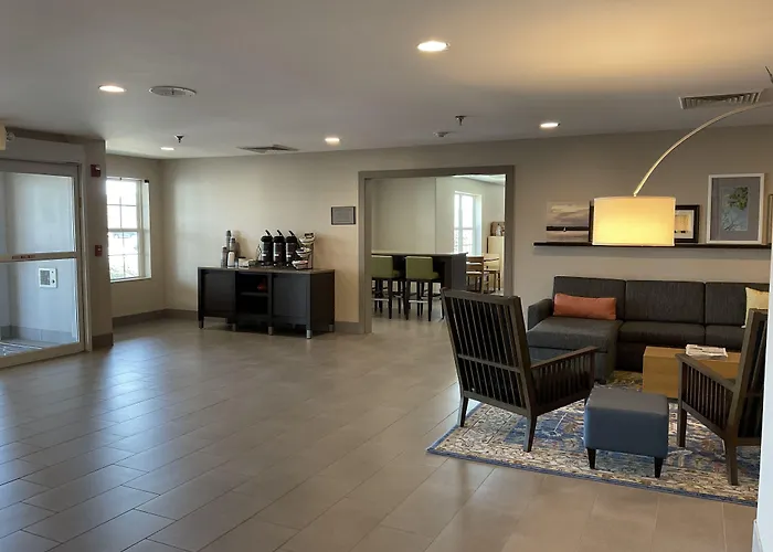 Country Inn & Suites By Radisson, Marion, Il