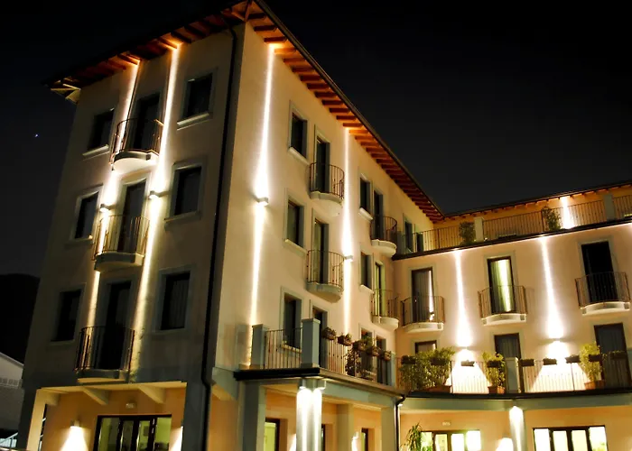 International Hotel Iseo
