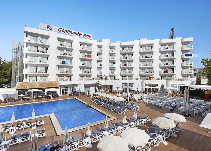 Aluasun Continental Park Hotel & Apartments Playa de Muro 