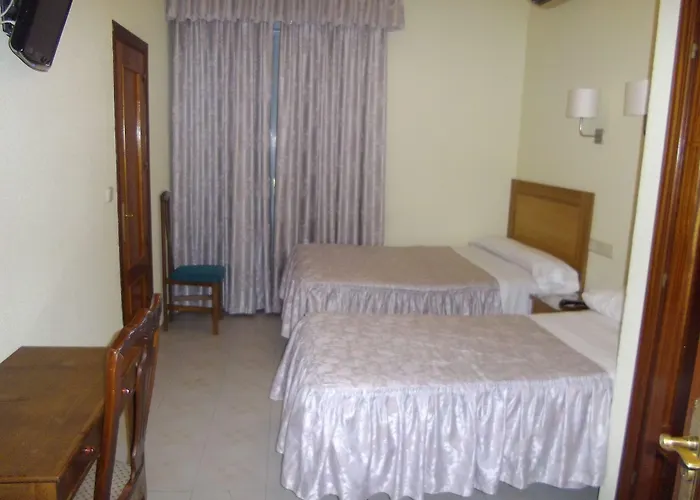 Hostal Rivera - Atocha Madri