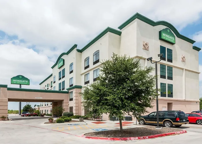 Wingate By Wyndham New Braunfels Hotel