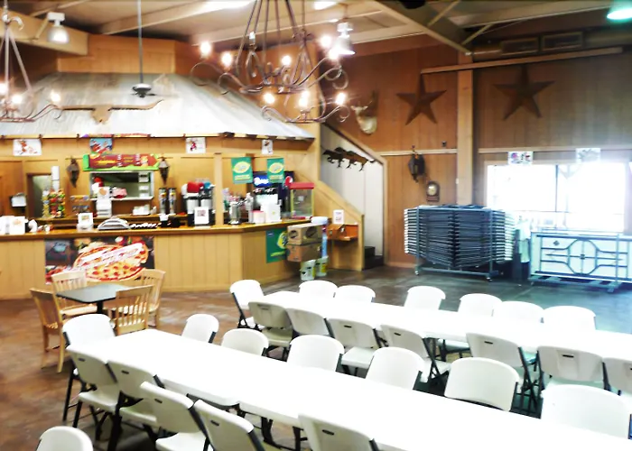 Rustic Creek Ranch Resort At North Jellystone Park