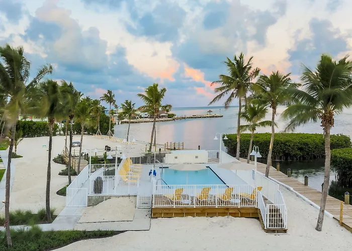 Fisher Inn Resort & Marina