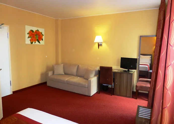 Hotel Capitole Beausoleil