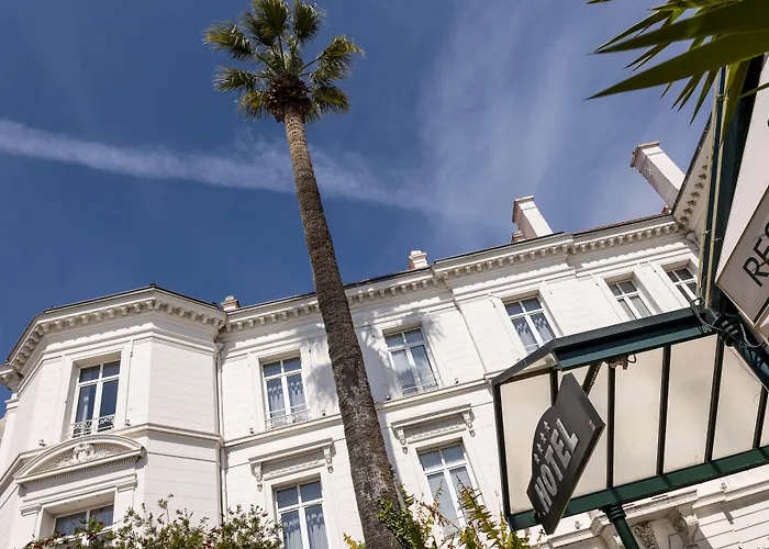 Hotel Excelsior à Saint-Raphaël