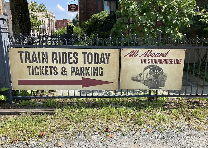 Wayne Inn Honesdale
