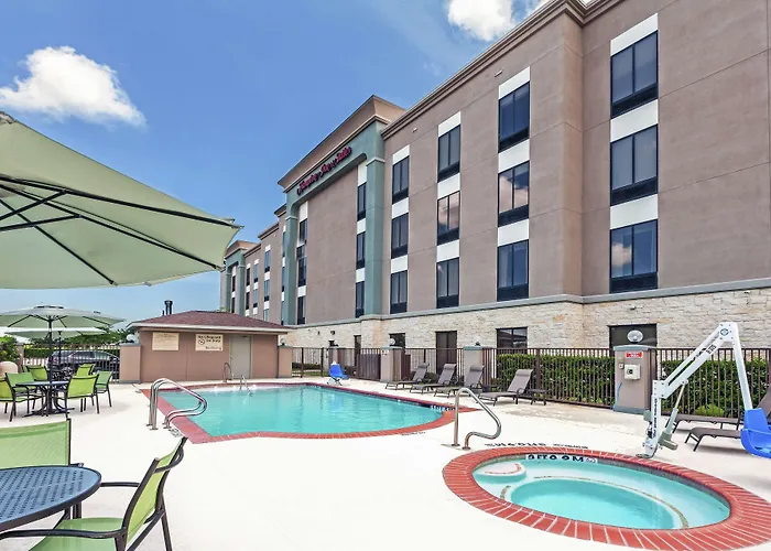 League City Hotels
