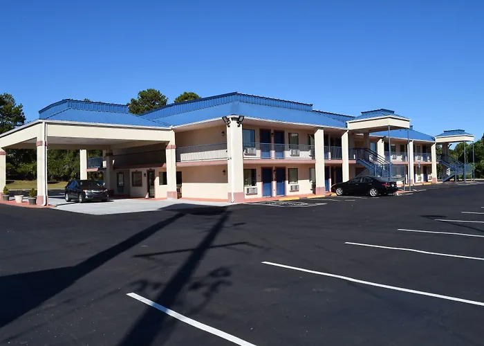 Royal Inn & Suites Douglasville