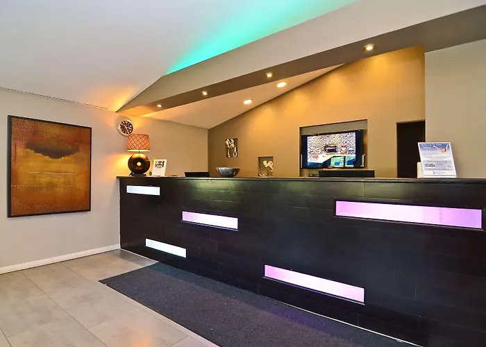 Lexington Inn & Suites-Elgin