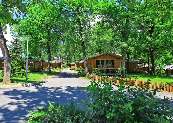 Albirondack Park Camping Lodge And Spa