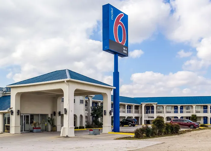 Motel 6 Seguin Tx