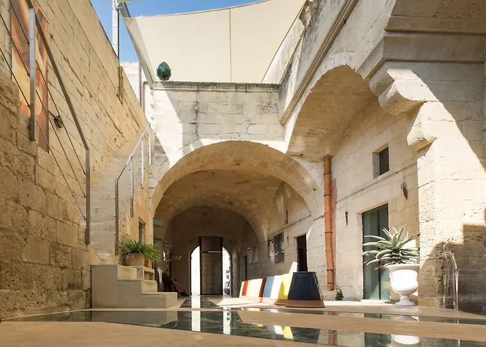 Corte Dei Francesi