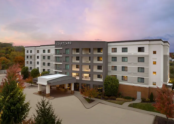 Courtyard By Marriott Pittsburgh Washington Meadow Lands Hotel