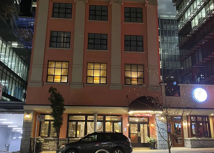 Kingston Hotel Vancouver