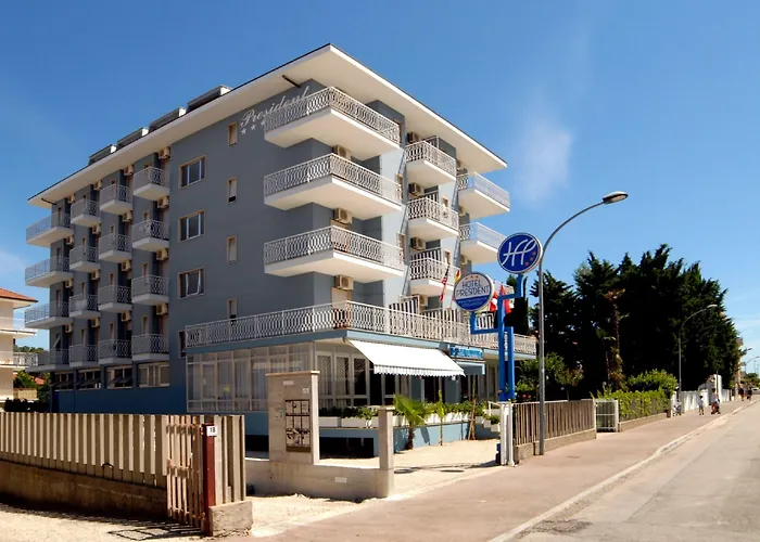 Hotel President