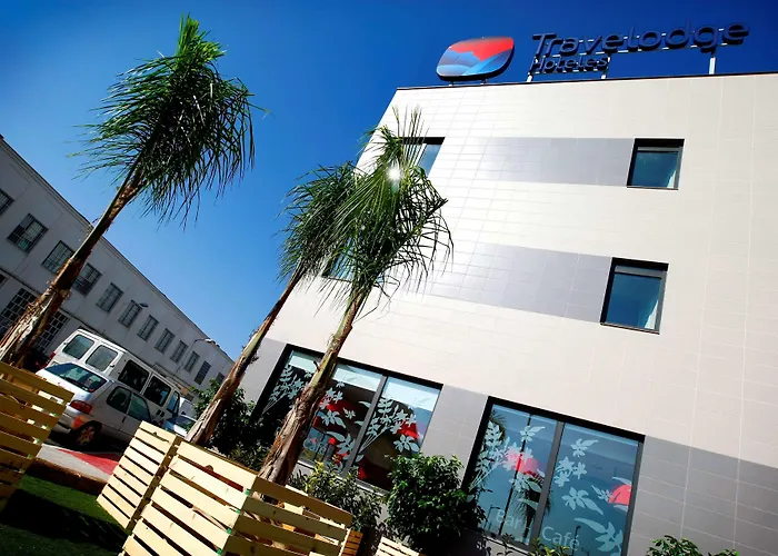 Travelodge Valencia Aeropuerto