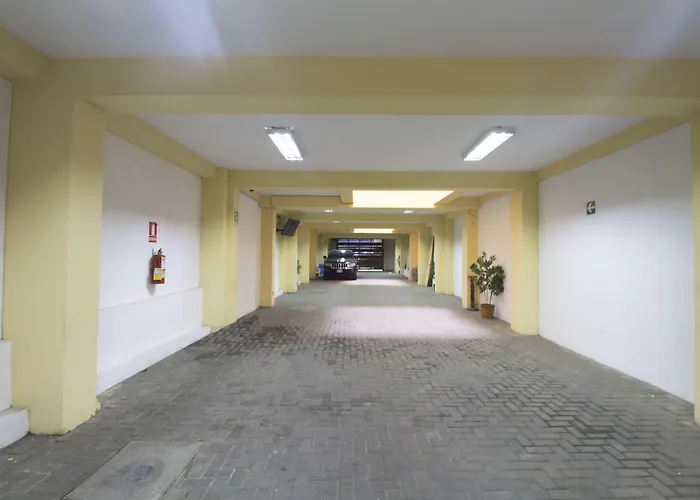 Hotel Alexander