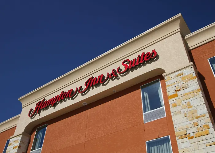 Hampton Inn & Suites Winnie