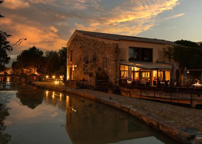 Ile du Gua Suites Narbonne