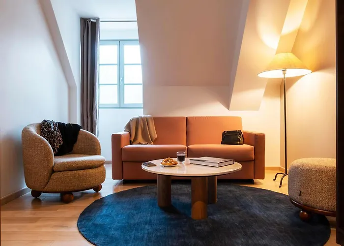Mercure Maintenon