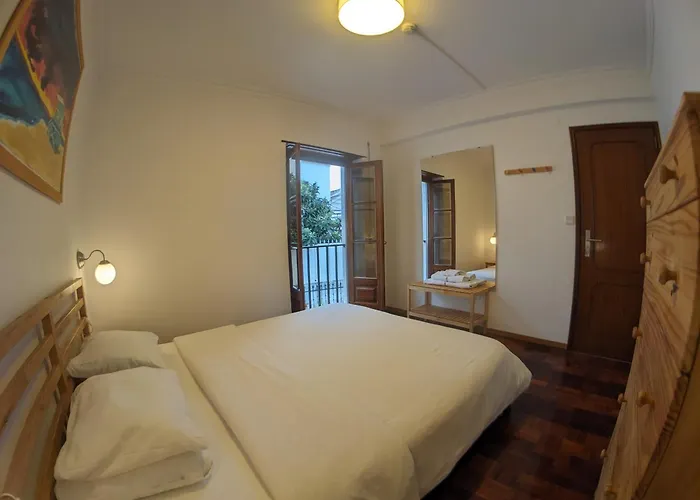 Lá em Cima Apartamento Sesimbra