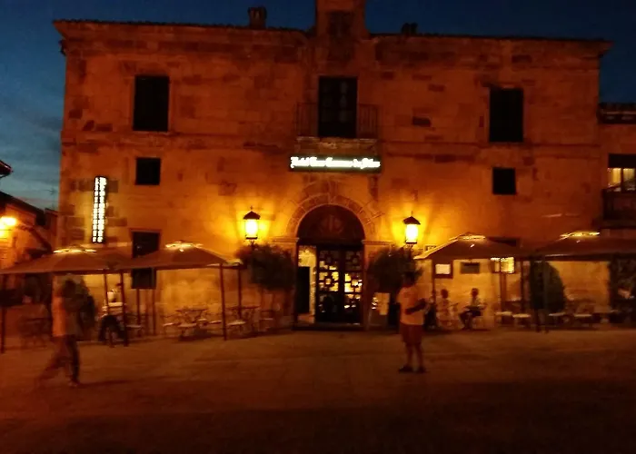 Hotel Tres Coronas de Silos