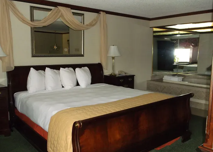 Carlton Lodge Hotel And Suites Adrian