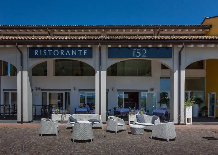 Hotel Forlanini 52 Parma
